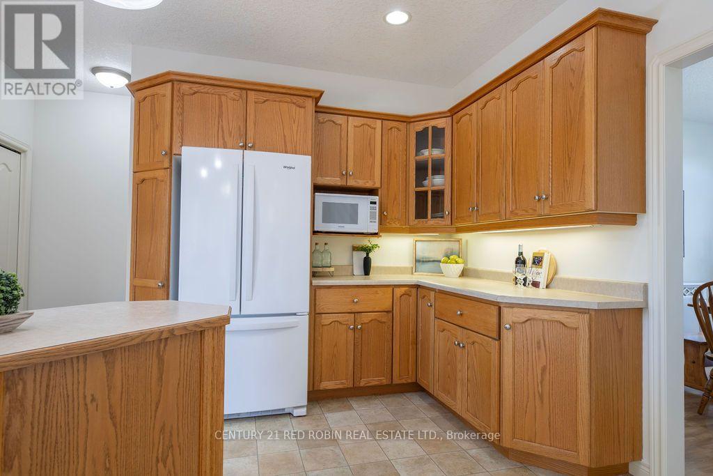 516 HARRIS CIRCLE - Image 7