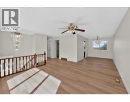 63 Beaconsfield Crescent NW - photo 5
