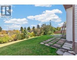 63 Beaconsfield Crescent NW - photo 3