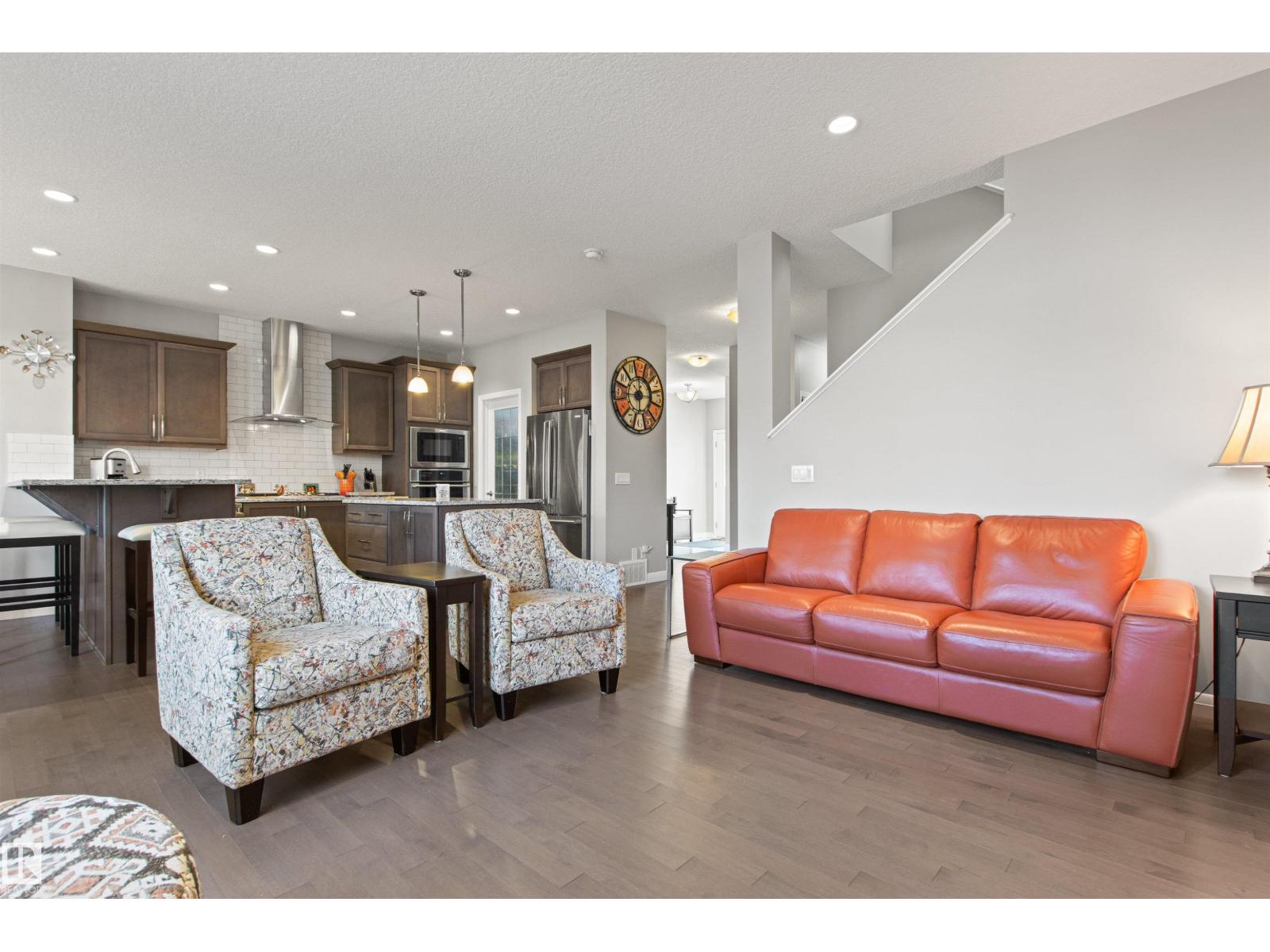 6124 175 AV NW - 11