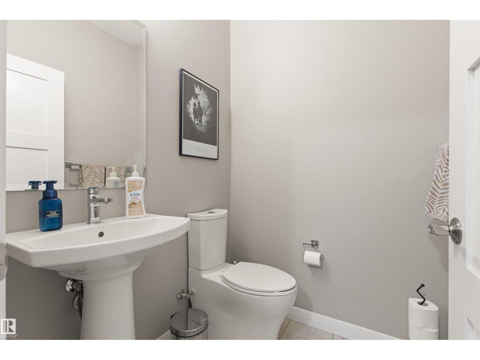6124 175 AV NW - 25