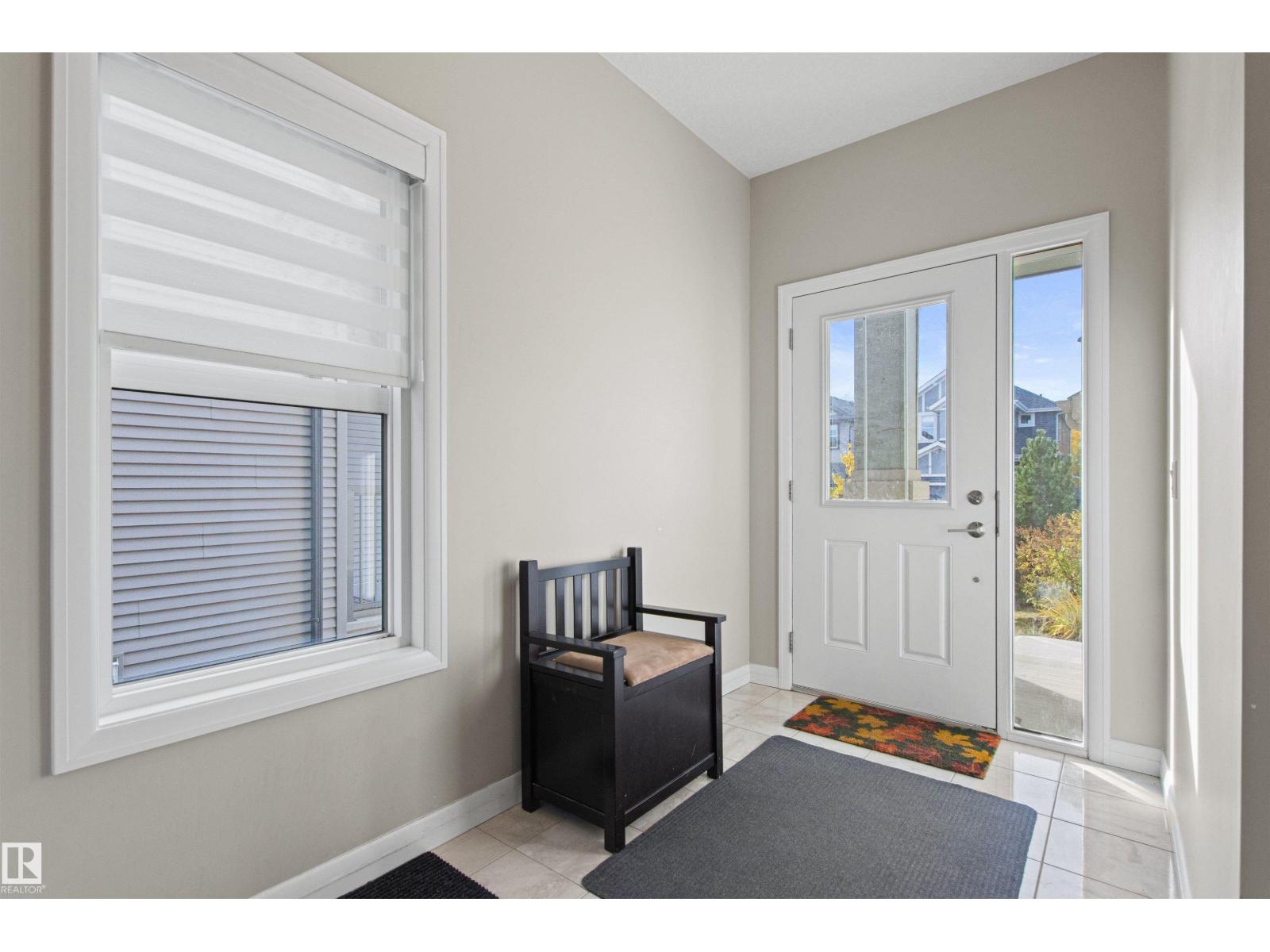 6124 175 AV NW - 4