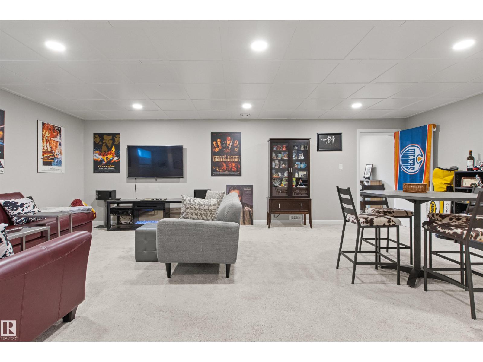 6124 175 AV NW - 49