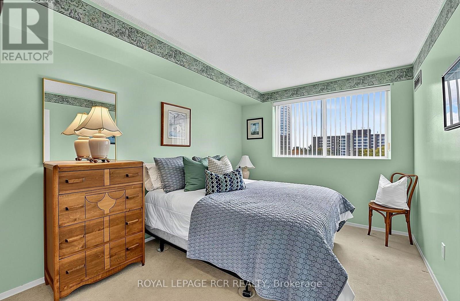 #507 5 WELDRICK ROAD W - 21