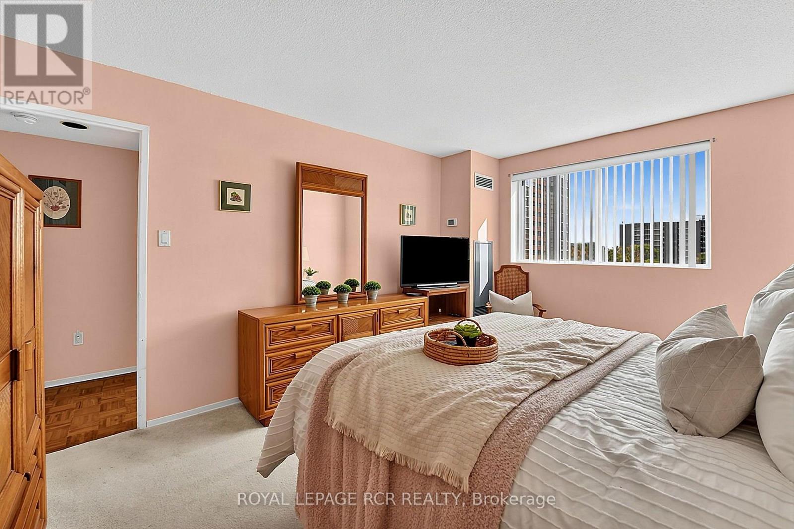 #507 5 WELDRICK ROAD W - 25