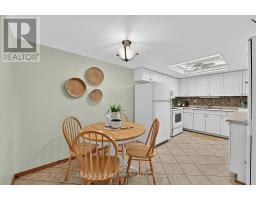 507 - 5 Weldrick Road W, Richmond Hill, ON L4C8S9 Photo 11