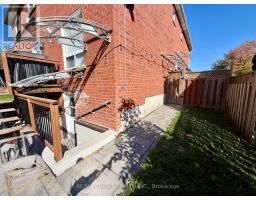 Lower - 858 Cassie Road, Newmarket, ON L3X1S3 Photo 6