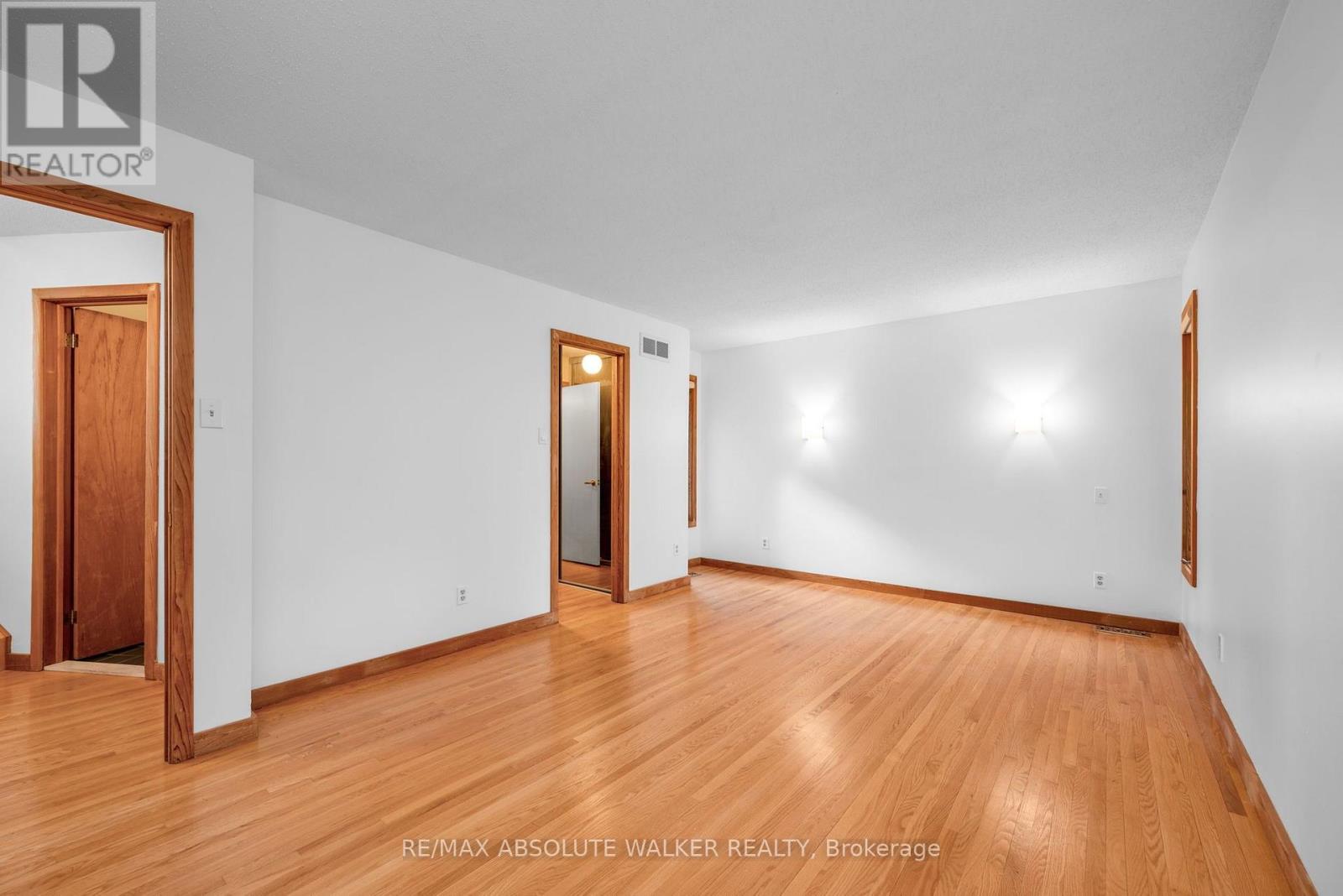 2824 HAUGHTON AVENUE - 21