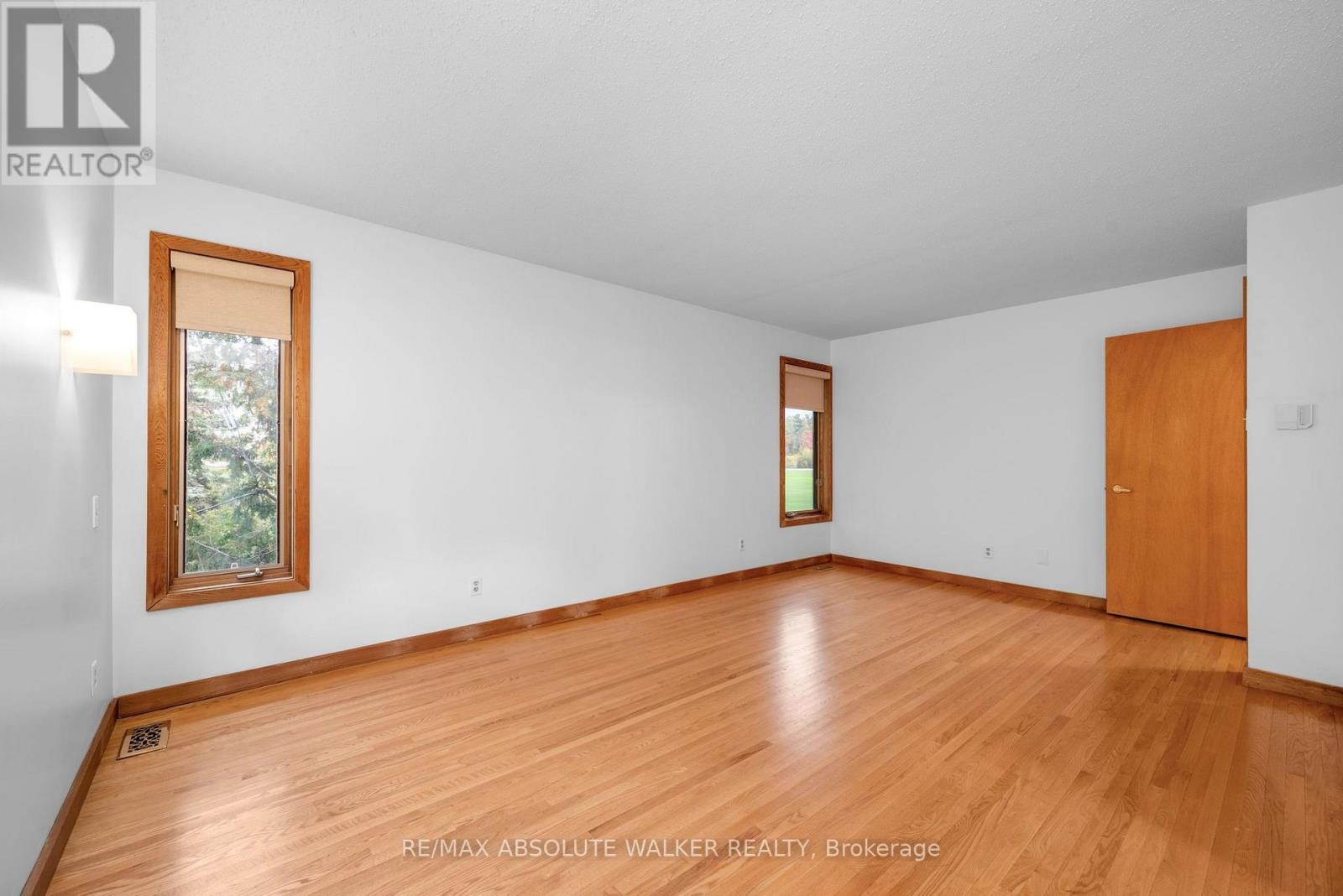 2824 HAUGHTON AVENUE - 23