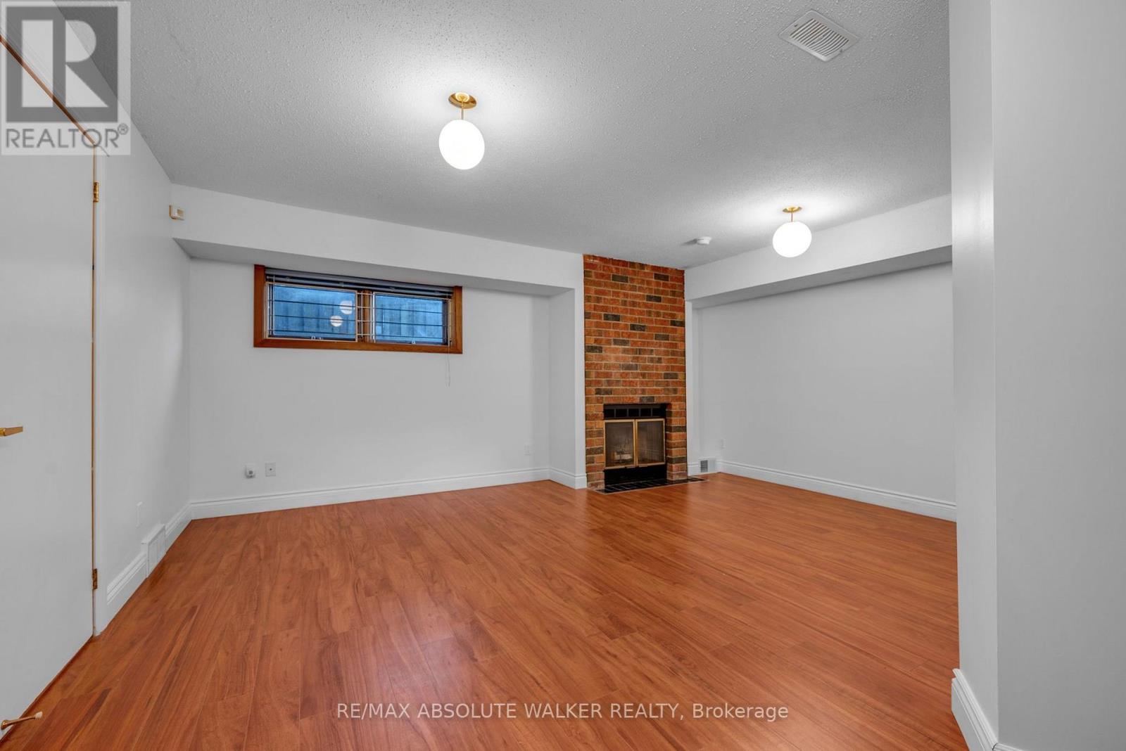 2824 HAUGHTON AVENUE - 33