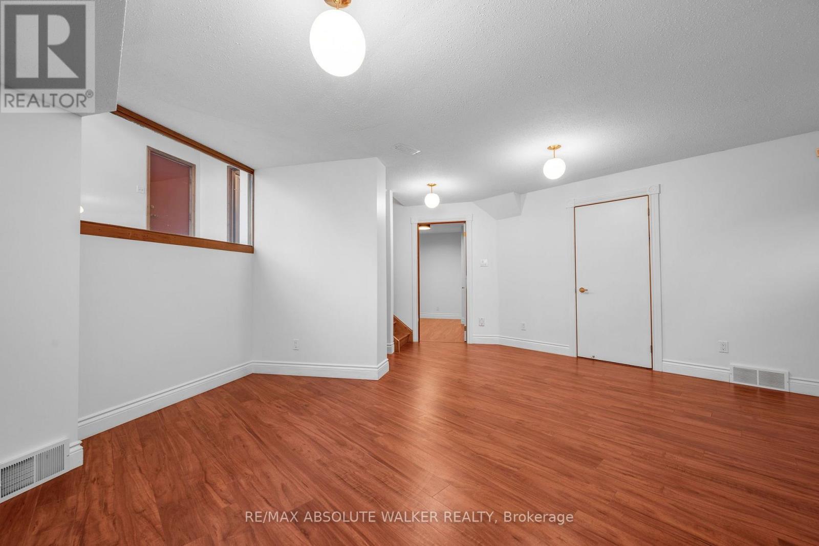 2824 HAUGHTON AVENUE - 34