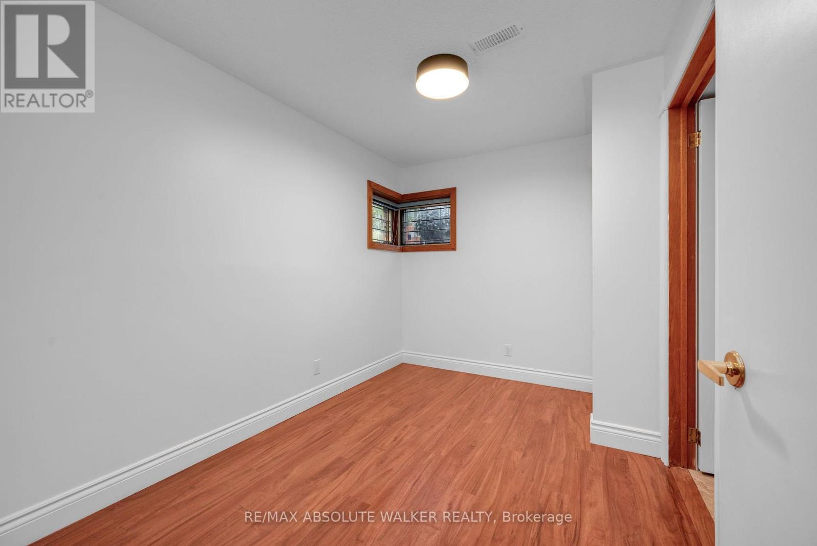 2824 HAUGHTON AVENUE - 36