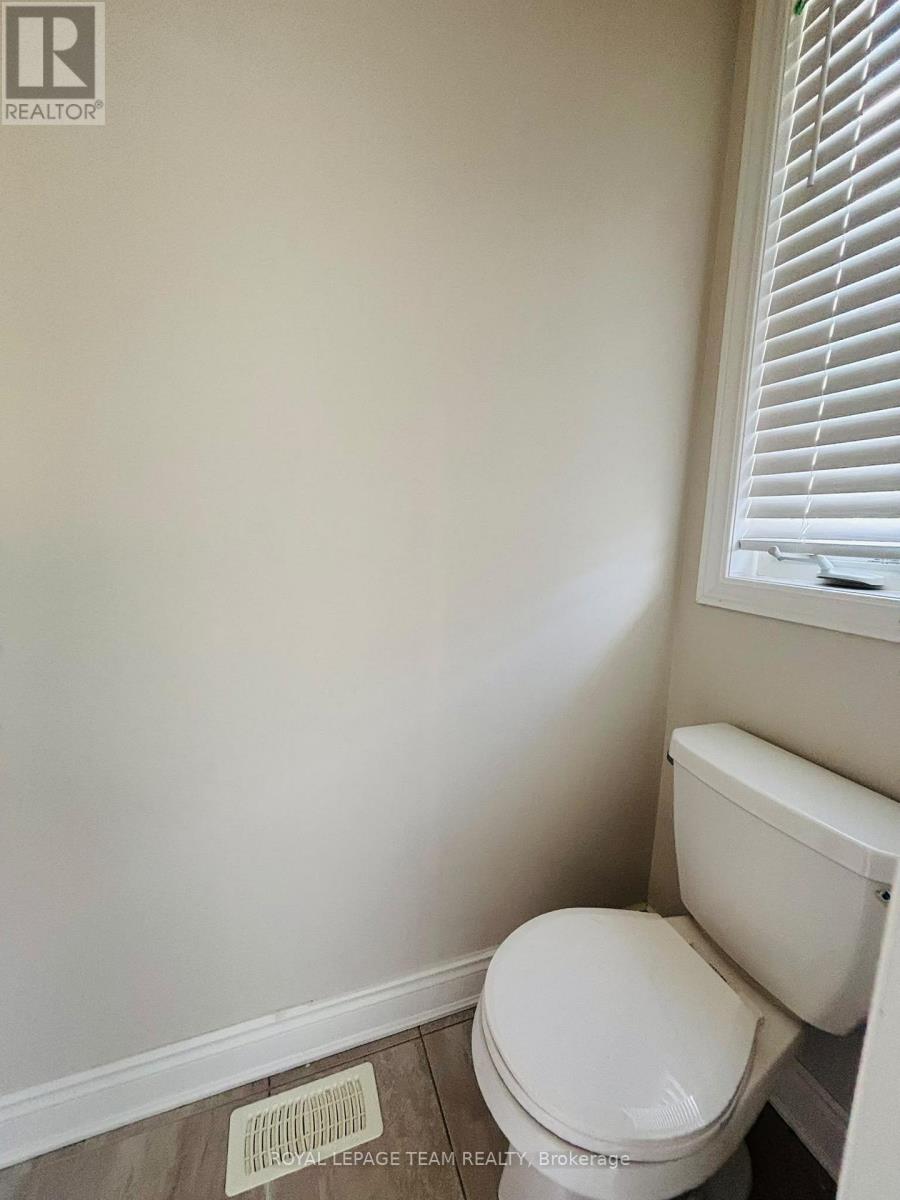 1096 Apolune Street — photo 10