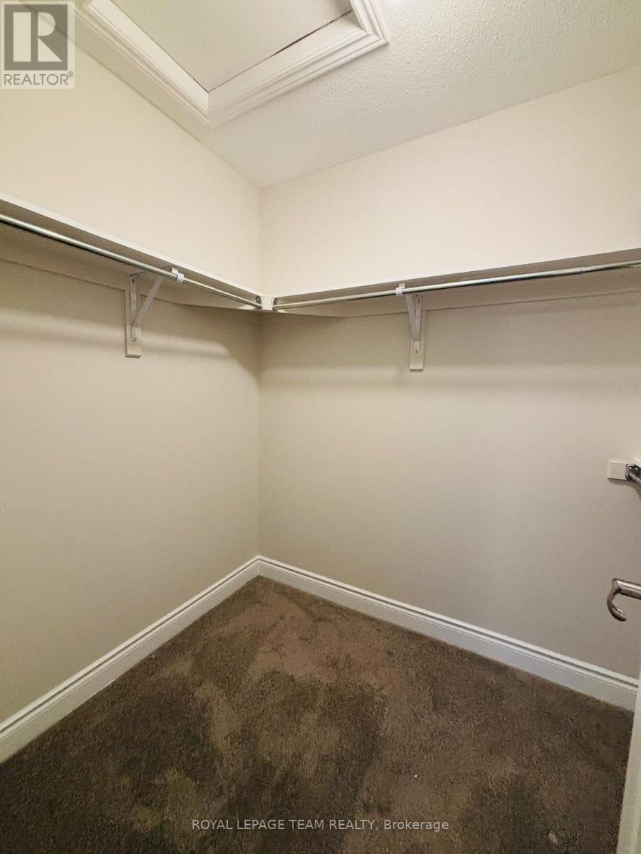 1096 Apolune Street — photo 22
