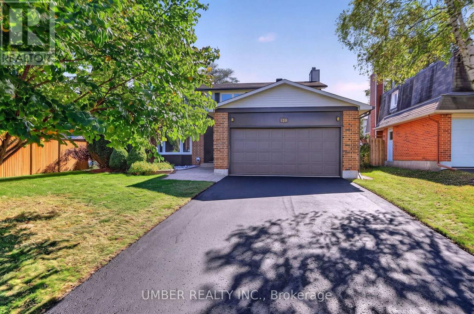 120 HAWK CRESCENT - 3