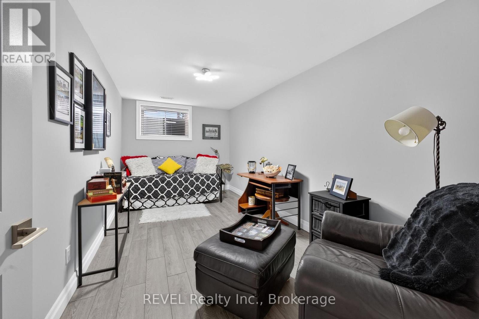 4233 VILLAGE CREEK DRIVE - 29