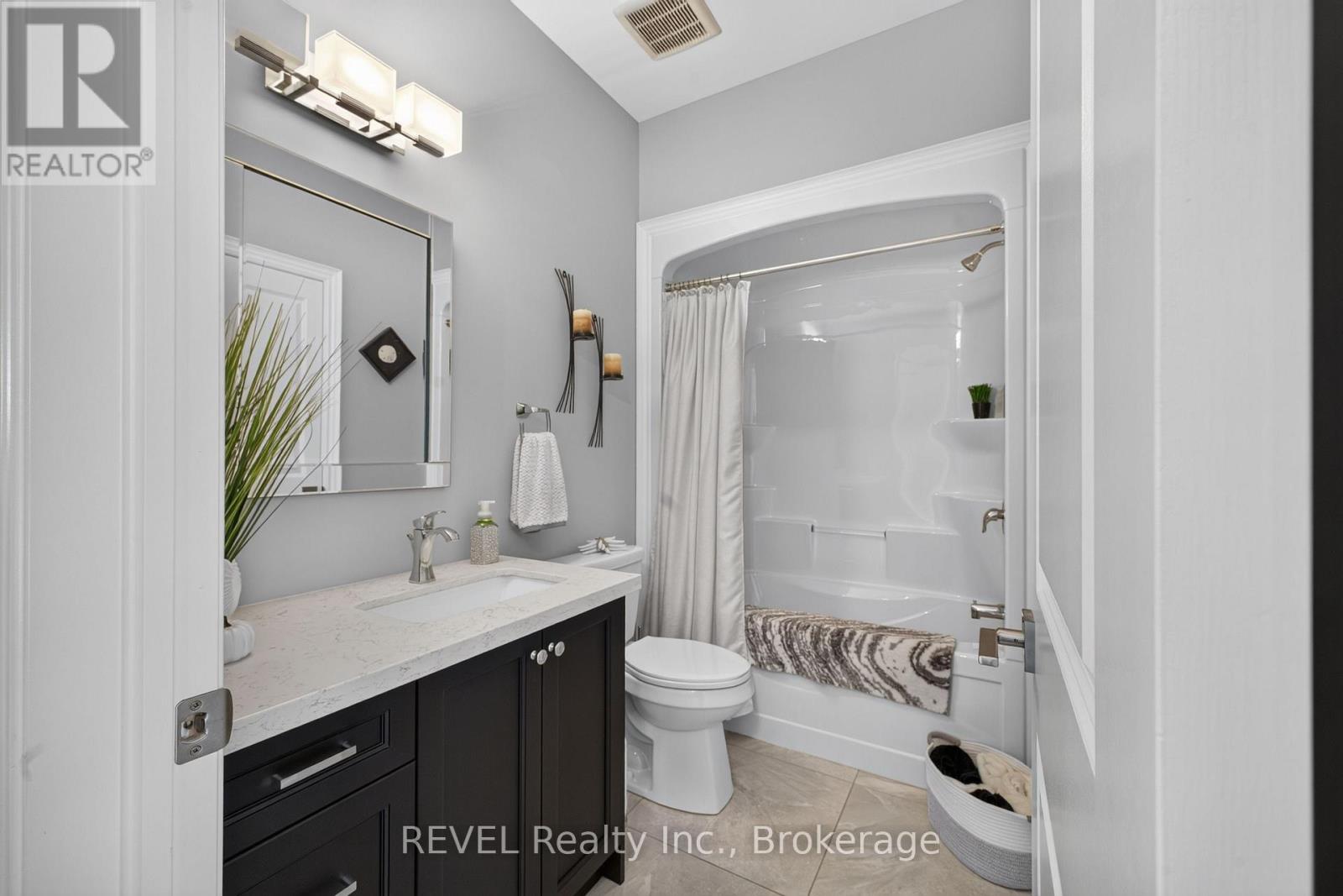 4233 VILLAGE CREEK DRIVE - 30