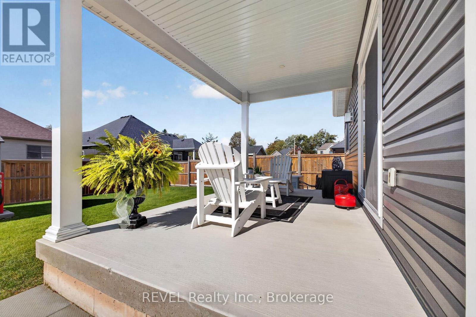 4233 VILLAGE CREEK DRIVE - 34