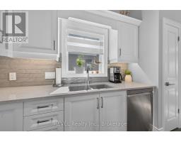 4233 Village Creek Drive, Fort Erie, ON L0S1S0 Photo 17
