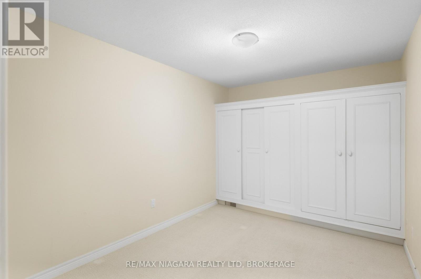 #13 25 SHAW'S LANE - Image 18