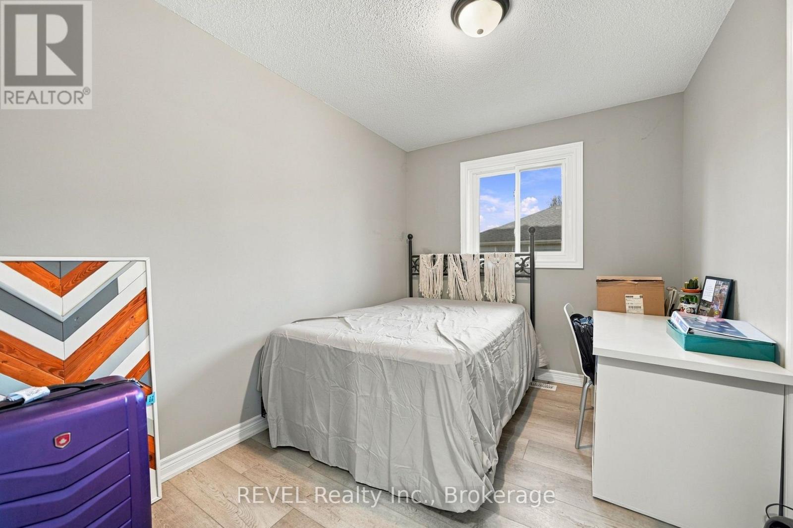 3370 CARDINAL DRIVE - 33