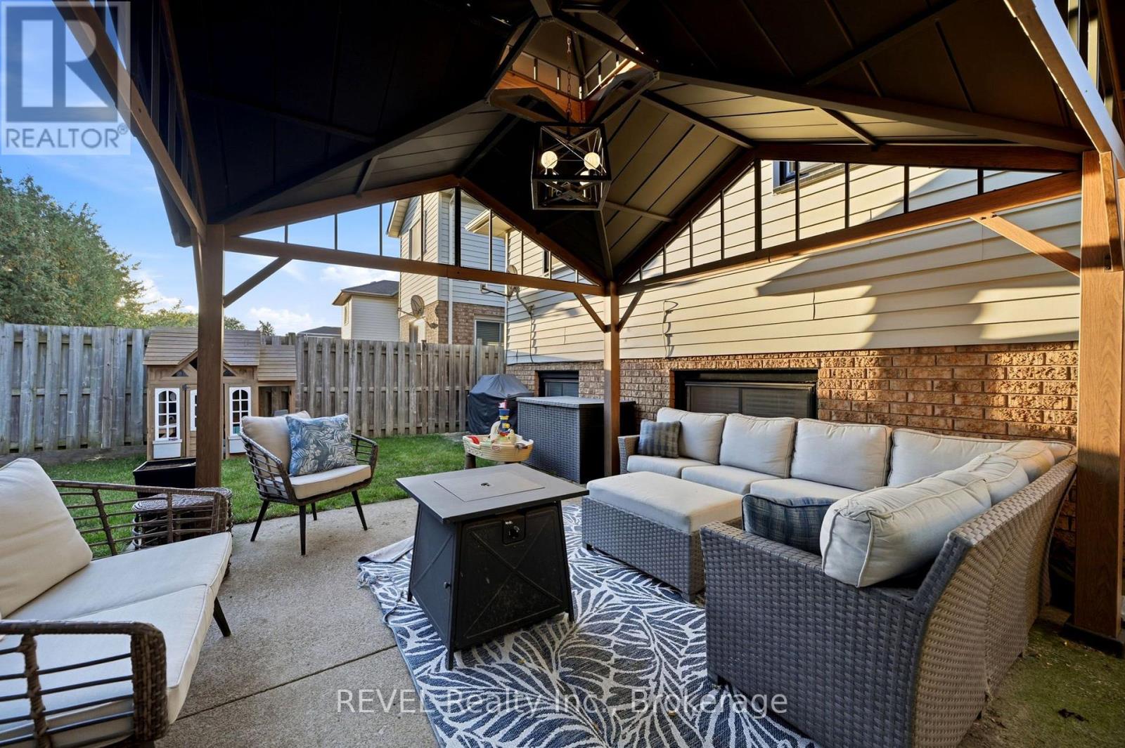 3370 CARDINAL DRIVE - 38