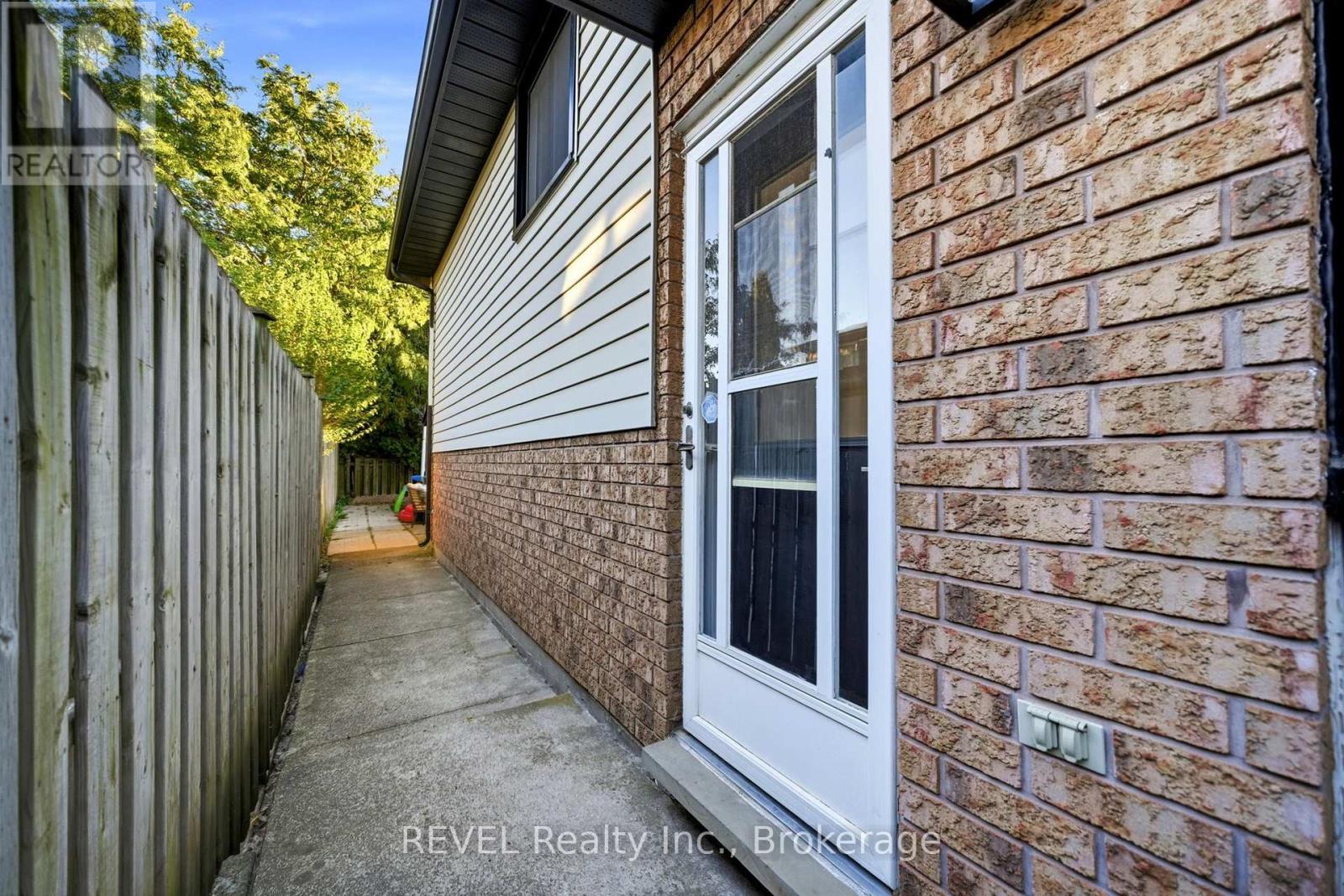 3370 CARDINAL DRIVE - 5