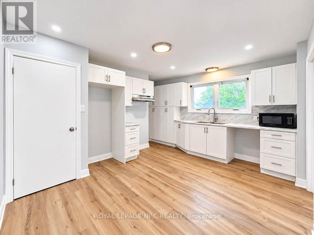 369 LINCOLN STREET - Image 11