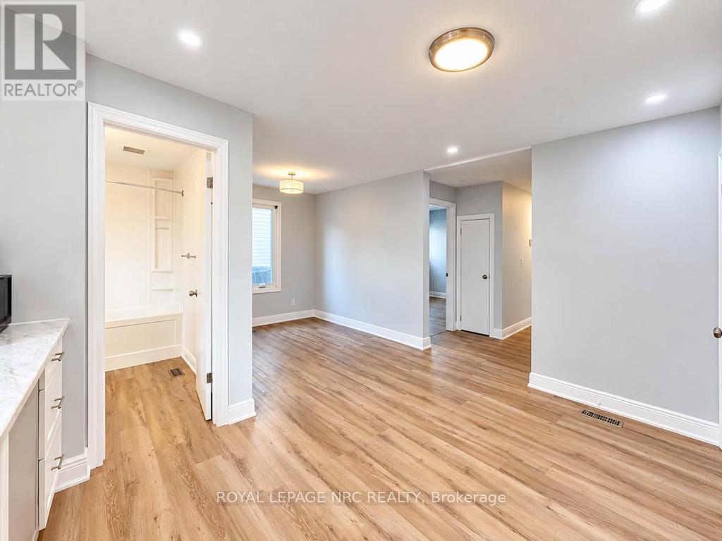 369 LINCOLN STREET - 12
