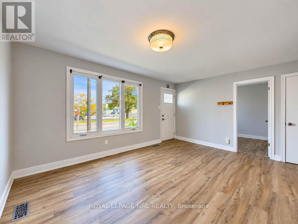 369 LINCOLN STREET - Image 6