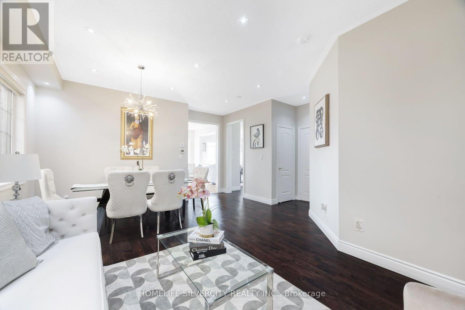 14 Levendale Court, Brampton, ON photo 8