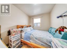 15 Haverson Boulevard, Toronto, ON M6M3J5 Photo 15
