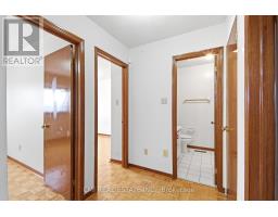 3 Forest Point Drive, Toronto, ON M6M5E8 Photo 22