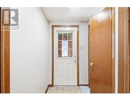 3 Forest Point Drive, Toronto, ON M6M5E8 Photo 24
