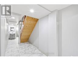 3 Forest Point Drive, Toronto, ON M6M5E8 Photo 35
