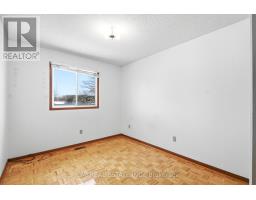 3 Forest Point Drive, Toronto, ON M6M5E8 Photo 43