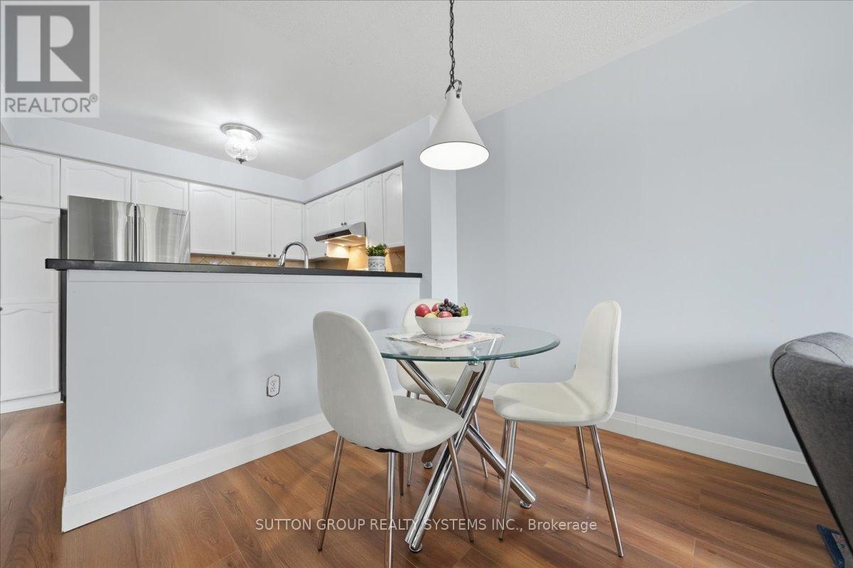 60 Barondale Drive — photo 8