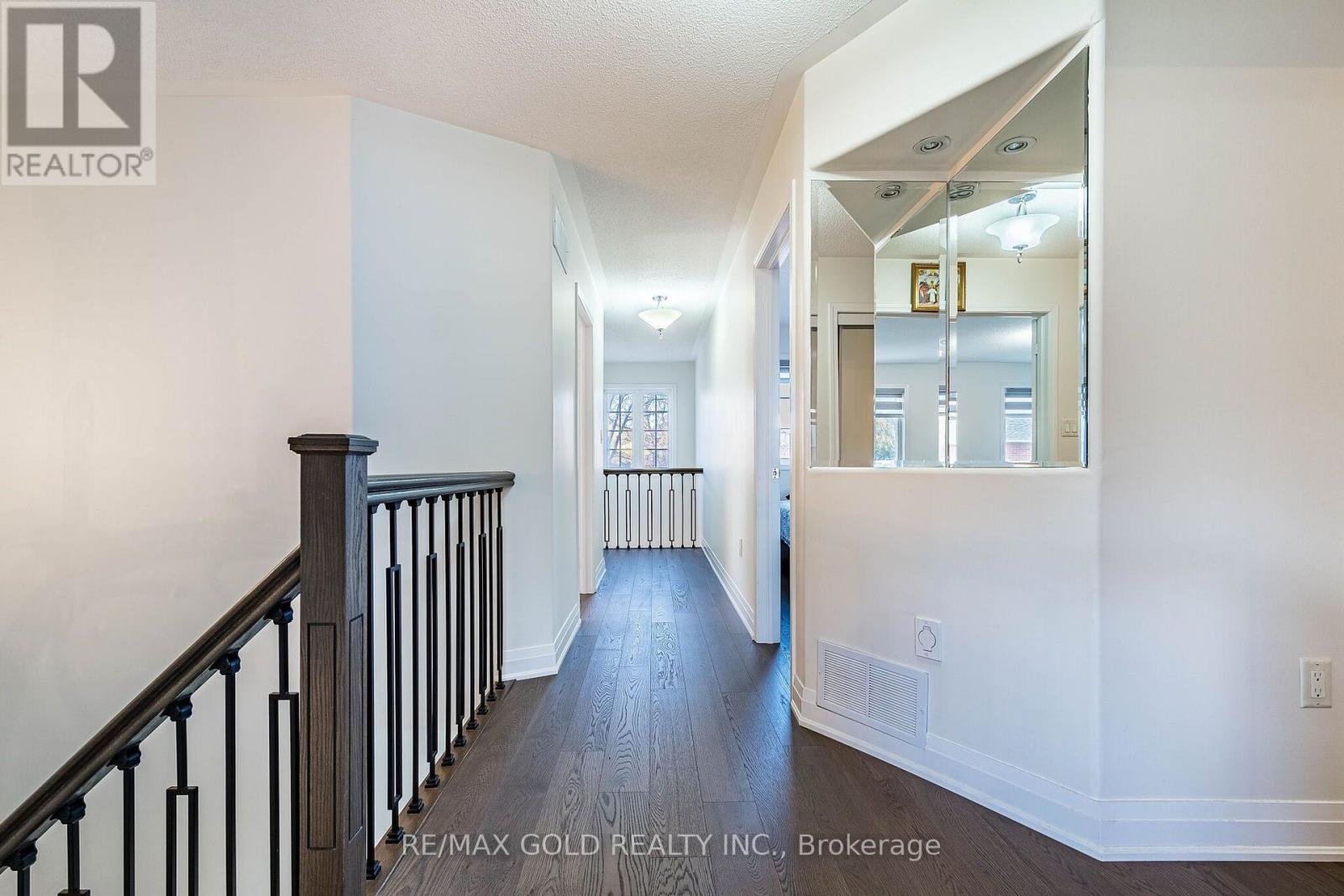 21 Mistybrook Crescent, Brampton, ON photo 30