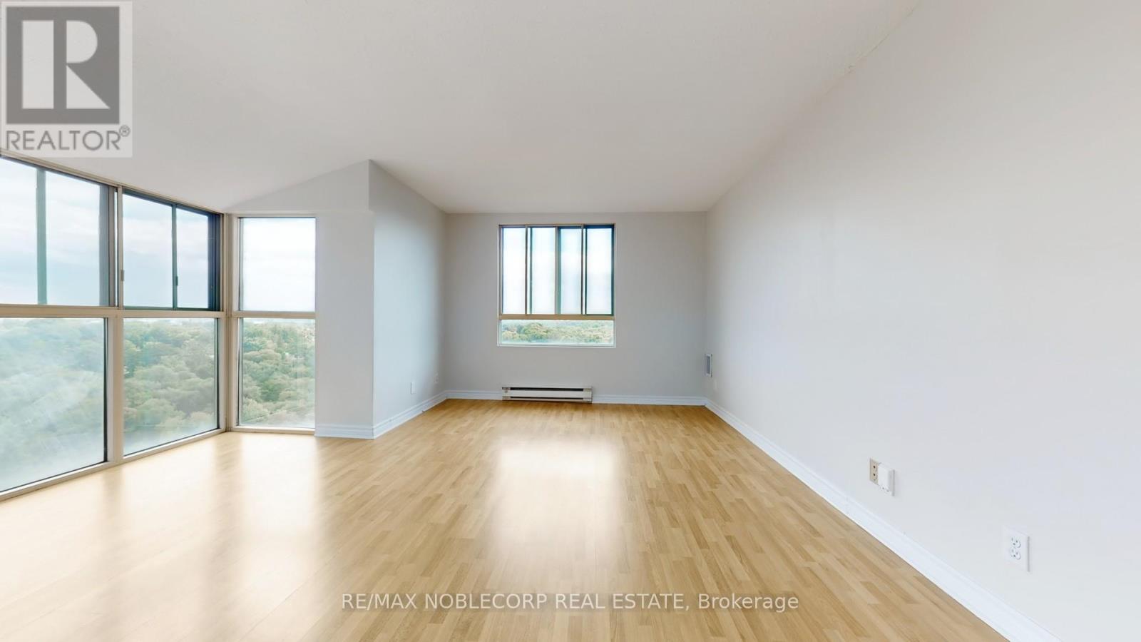 41 Markbrook Lane — photo 16