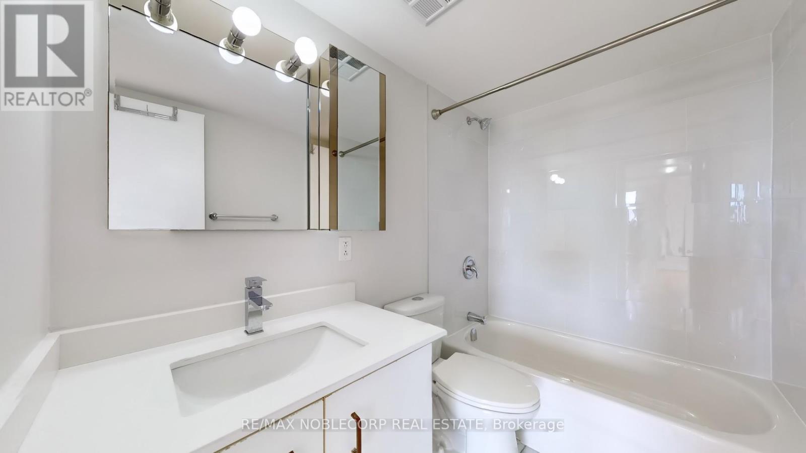 41 Markbrook Lane — photo 21