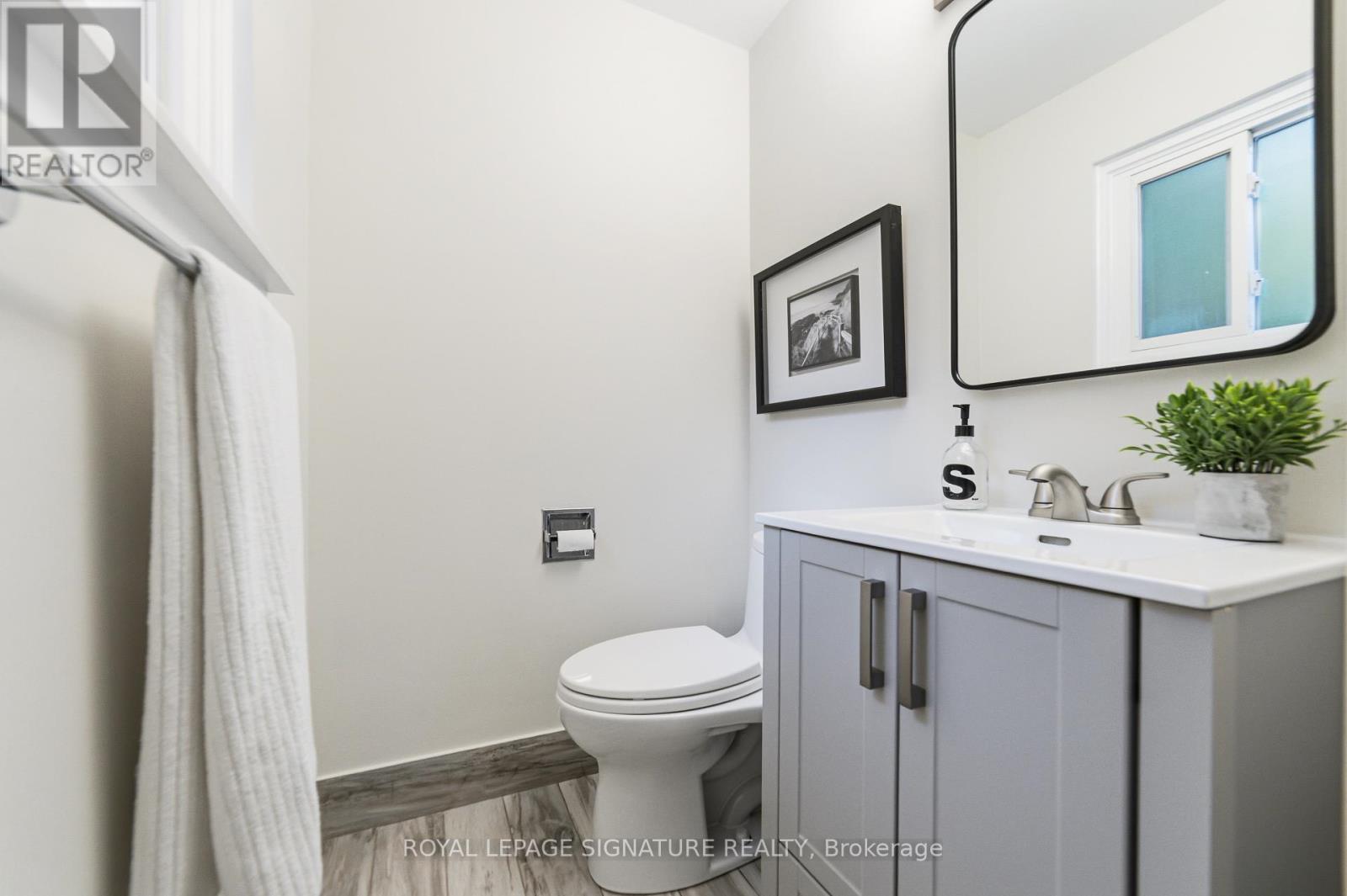 220 CHEBUCTO DRIVE - 16