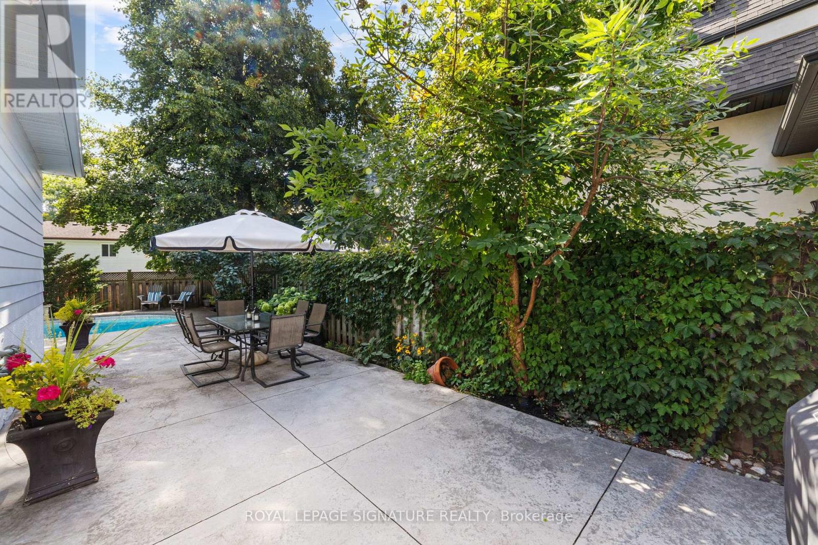 220 CHEBUCTO DRIVE - 29