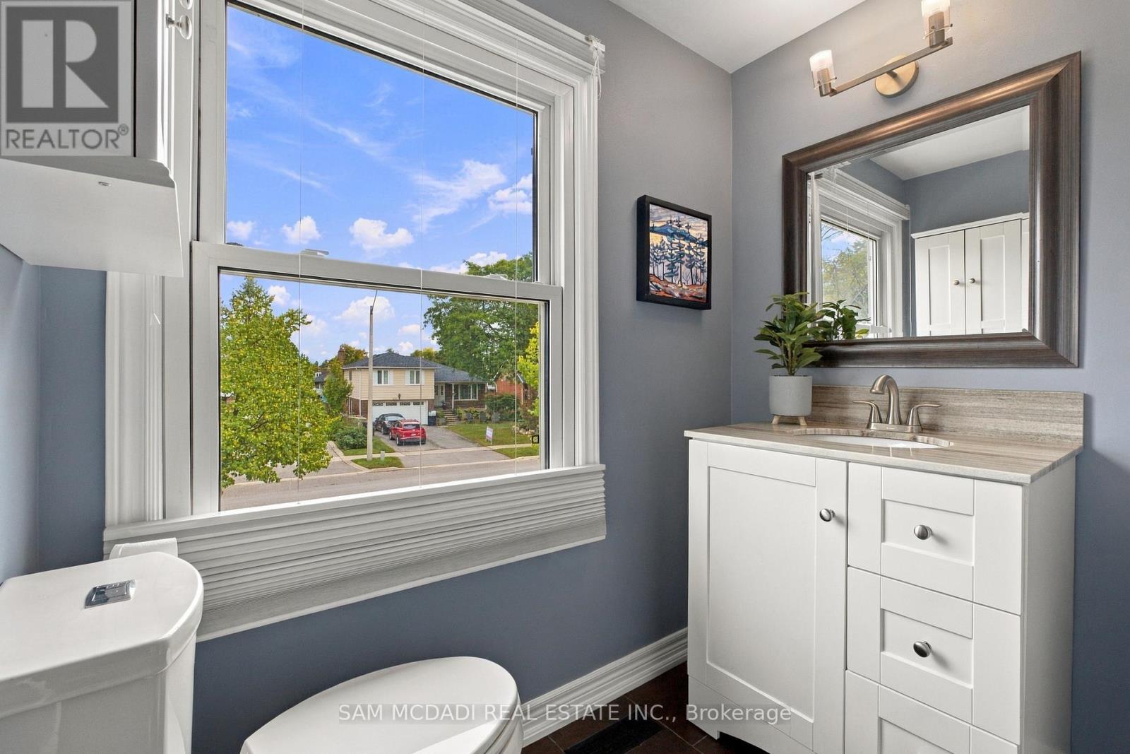 2528 FRANKFIELD ROAD - 20