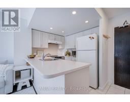 2011 - 8 Park Road, Toronto, ON M4W3S5 Photo 10