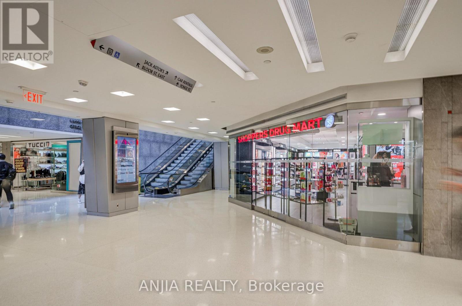 2011- 8 Park Road, Toronto, ON photo 45