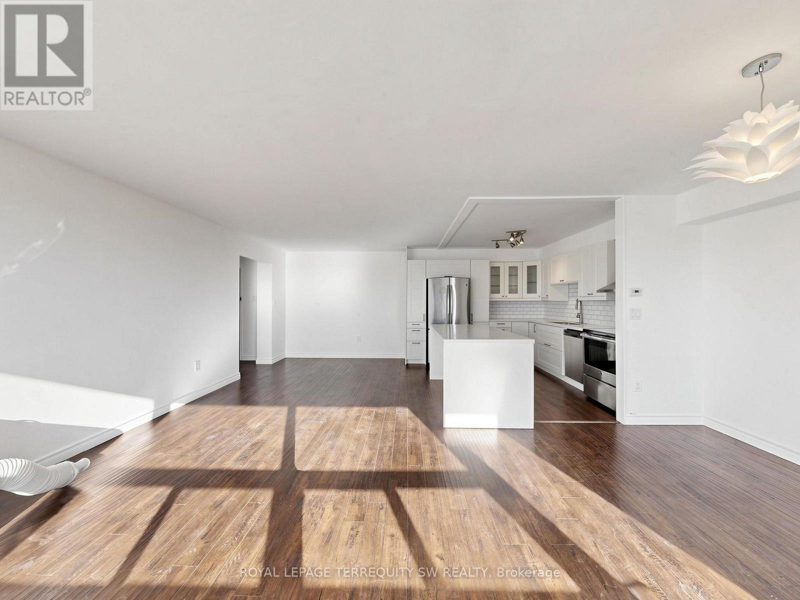 #2301 360 RIDELLE AVE AVENUE - 2