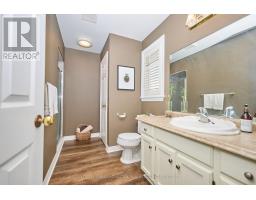 28 Dixon Crescent, Welland, ON L3C6P4 Photo 17