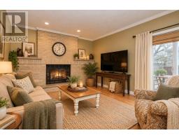 28 Dixon Crescent, Welland, ON L3C6P4 Photo 9