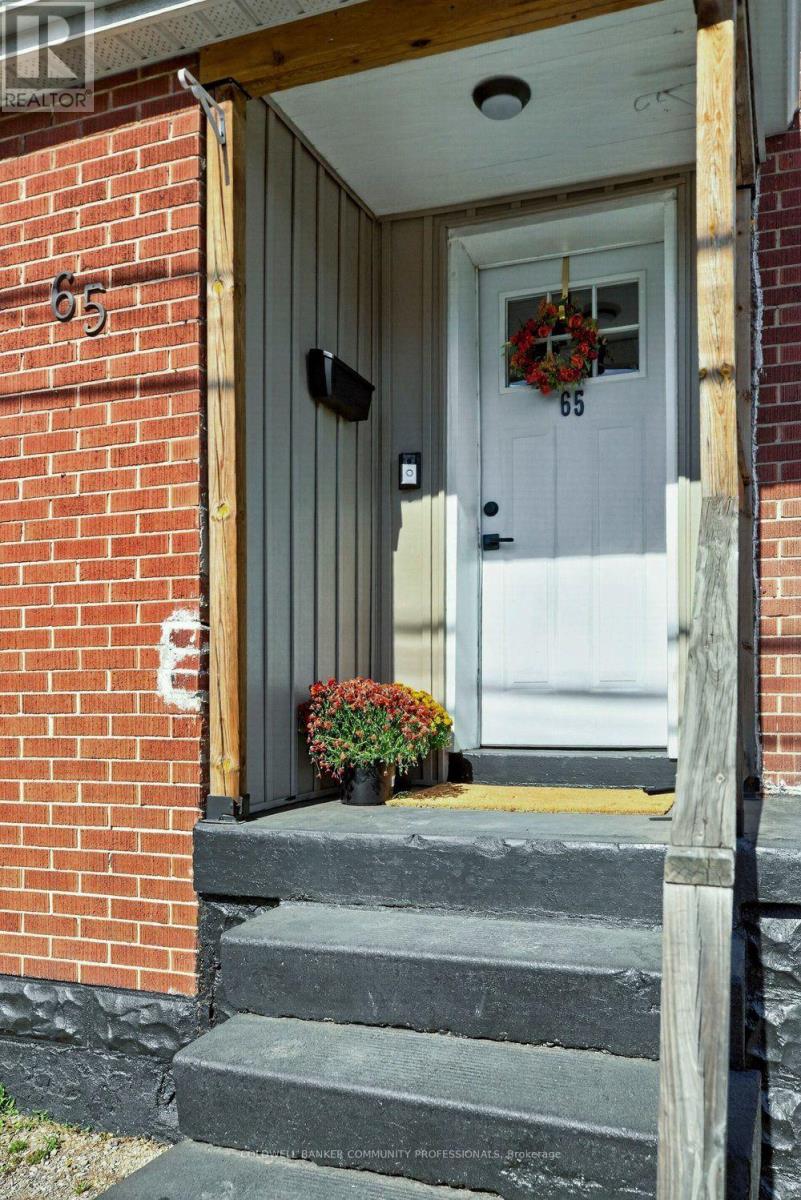65 EDINBURGH AVENUE - 2