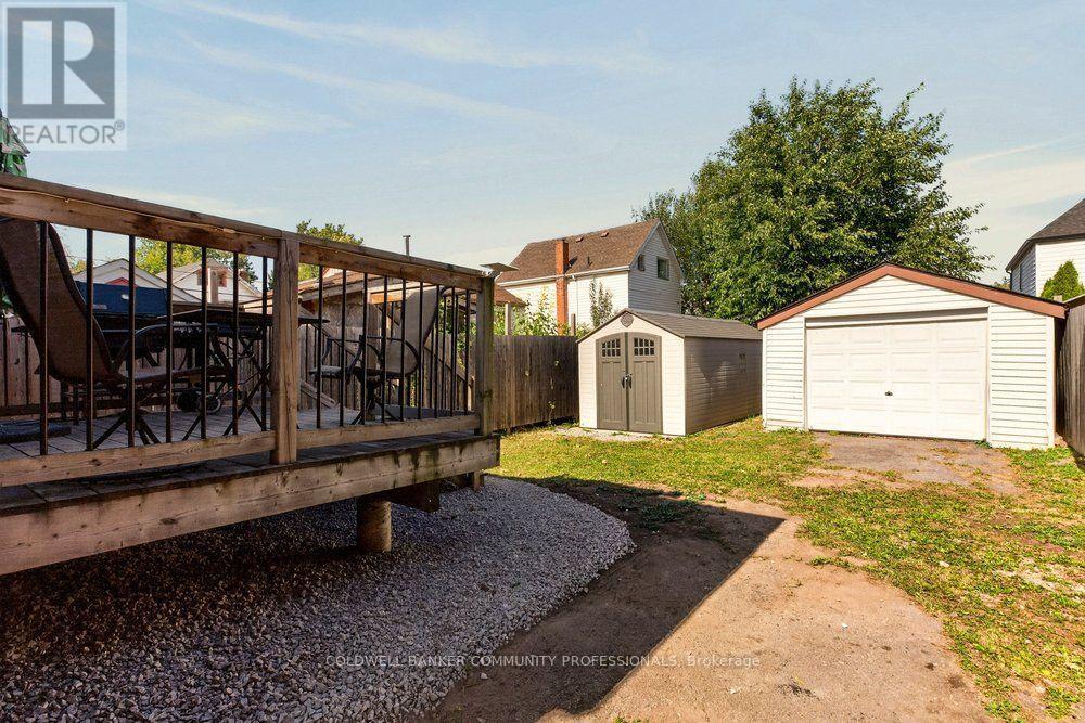65 EDINBURGH AVENUE - 40